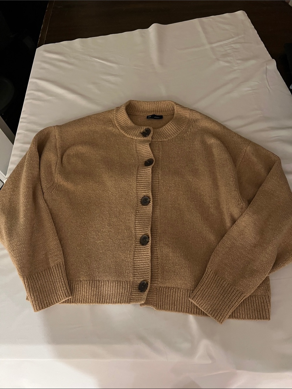 GAP Camel Button-Front Crewneck Cardigan